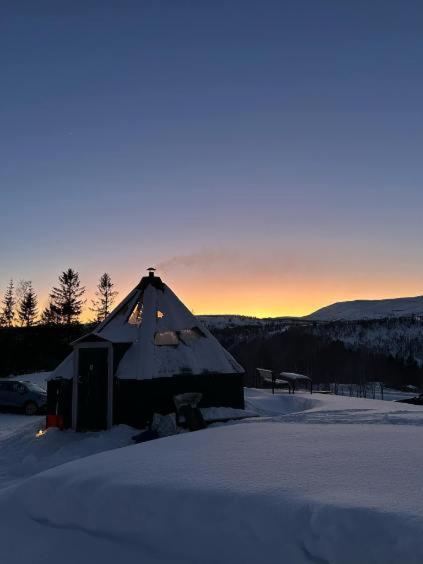 Hessdalen Ufocamp Apartment Varhus Ruang foto